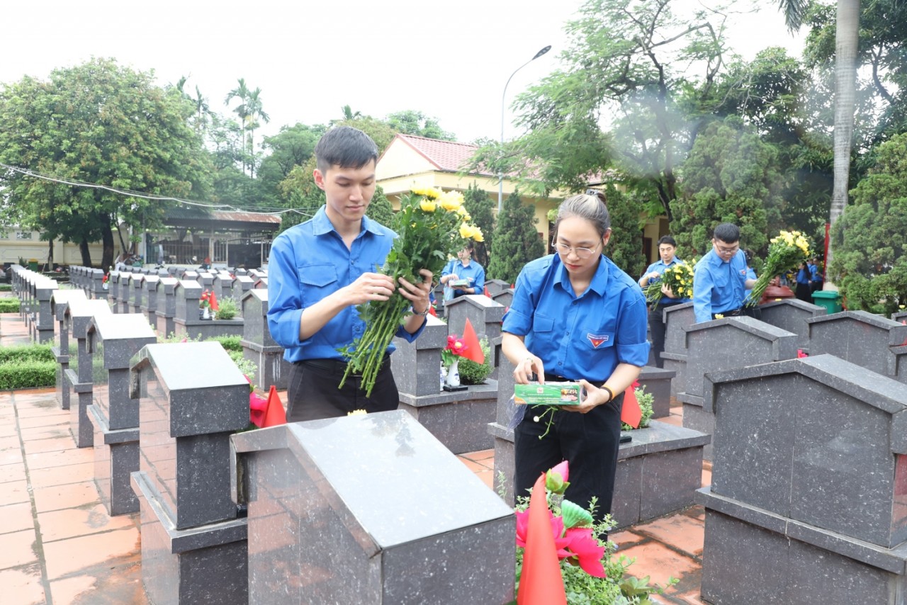 Giai đoạn 2022 – 2025: Hành trình trưởng thành đầy tự hào của tuổi trẻ DATC Giai đoạn 2022 – 2025: Hành trình trưởng thành đầy tự hào của tuổi trẻ DATC