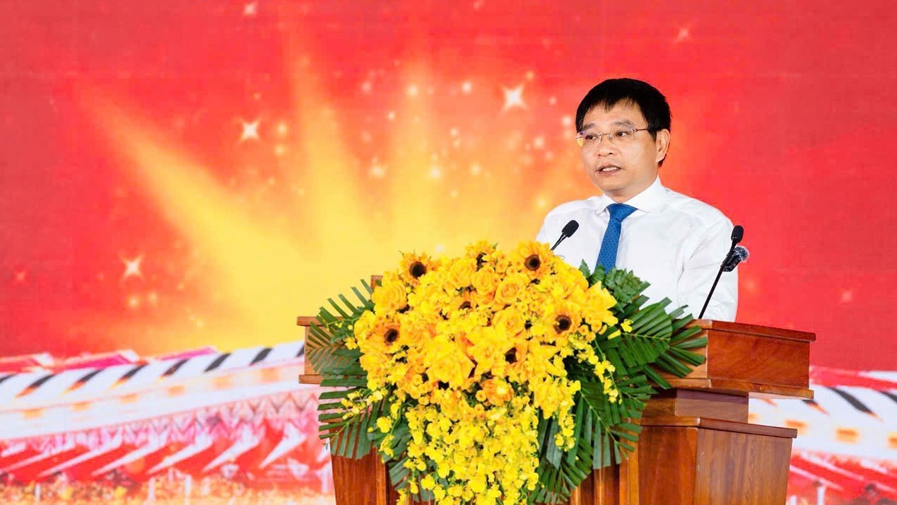 Bộ trưởng Nguyễn Văn Thắng dự khởi công dự án Tuyến tàu điện đô thị Phú Quốc