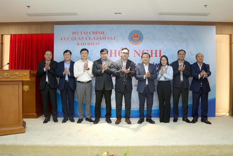 Các chỉ tiêu thị trường bảo hiểm đồng loạt tăng