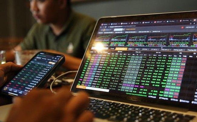 Một cá nhân bị xử phạt 1,5 tỷ đồng do thao túng cổ phiếu CRC