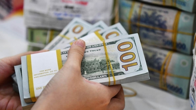 Tỷ giá USD hôm nay (25/12): Thế giới tăng, "chợ đen" biến động lớn