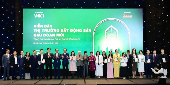 Thể chế là nền tảng vững chắc cho thị trường địa ốc bứt tốc