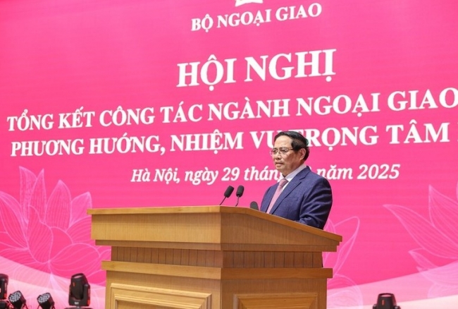 cong tac ngoai giao giup viet nam vuot gio nguoc nang cao vi the dat nuoc