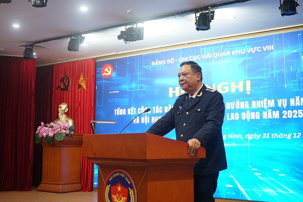 Chi cục Hải quan Khu vực VIII phấn đầu thu ngân sách vượt 17.500 tỷ đồng trong năm 2026