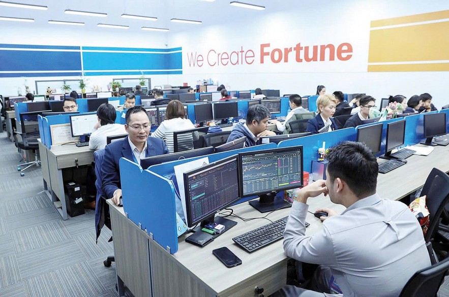 Siết kỷ cương, tăng minh bạch cho thị trường chứng khoán