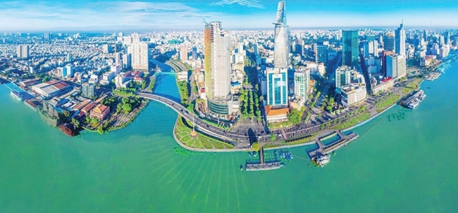 dinh vi chien luoc tai chinh trong boi canh moi