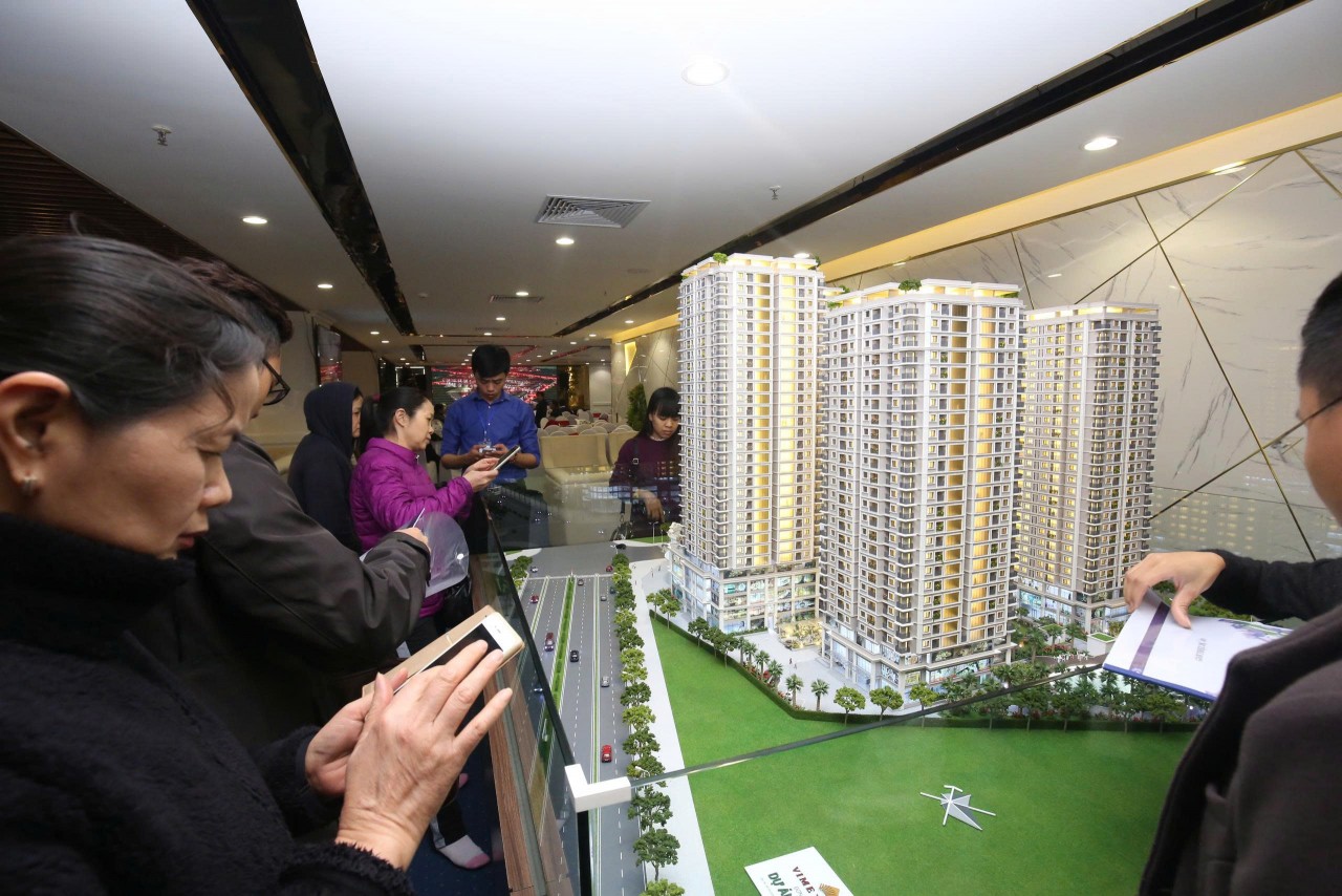 Thứ trưởng Bộ Xây dựng Nguyễn Văn Sinh: Thách thức về giá và cơ cấu sản phẩm vẫn hiện hữu