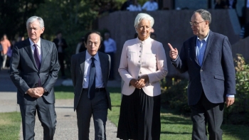 Làn sóng phản đối ngày càng gia tăng sau cuộc điều tra hình sự đối với Chủ tịch Fed Jerome Powell