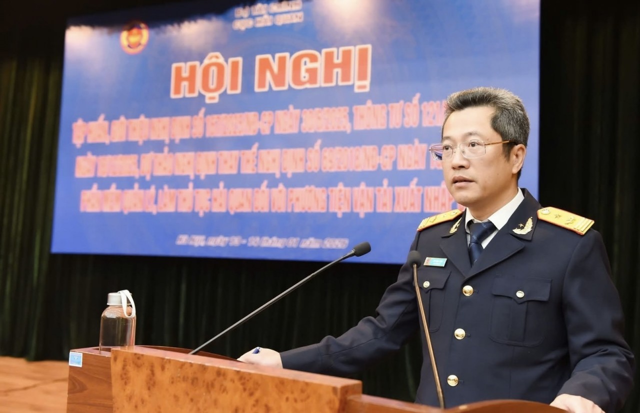 Tinh gọn thủ tục, số hóa, hải quan tăng tốc cùng doanh nghiệp