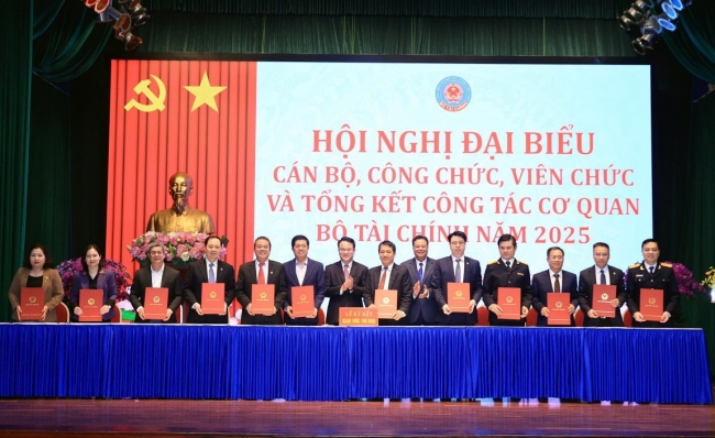 Cán bộ, công chức, viên chức Bộ Tài chính thi đua hoàn thành xuất sắc nhiệm vụ năm 2026