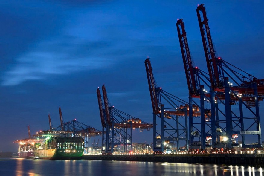 Châu Âu có thể giảm rào cản nội bộ để bù đắp sụt giảm xuất khẩu sang Mỹ