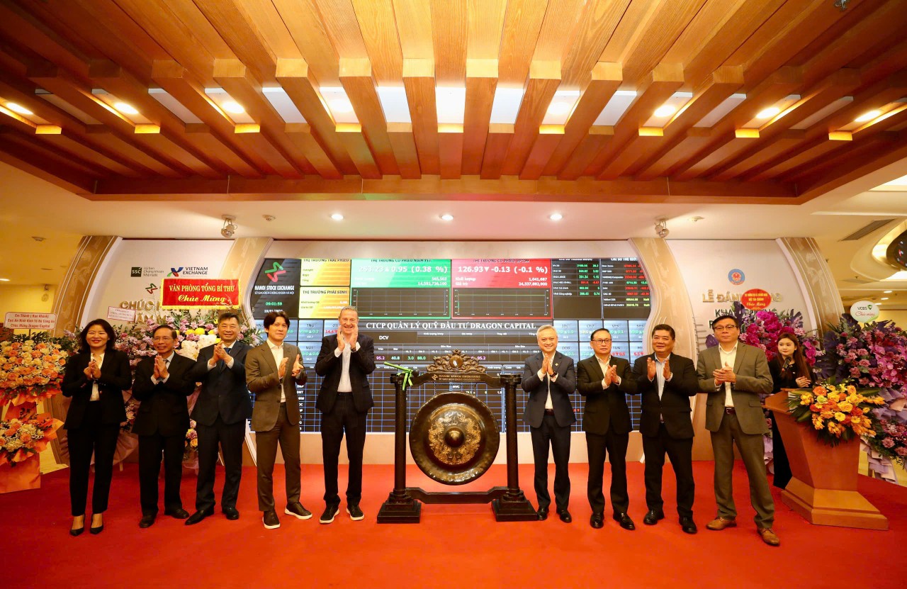 Cổ phiếu DCV của Dragon Capital Vietnam Fund Management chính thức giao dịch trên UPCoM