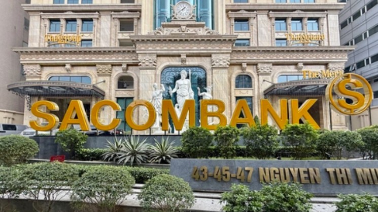 Sacombank sắp bầu bổ sung 4 thành viên Hội đồng quản trị, cổ phiếu STB tăng trần
