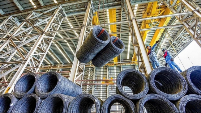 Ngày 23/1: Giá thép tăng, quặng sắt kỳ hạn giảm phiên thứ năm liên tiếp