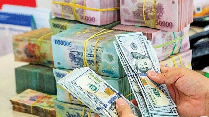Thị trường tiền tệ tuần 19 - 23/1: Lãi suất qua đêm rơi về 2,8%, hút ròng liên tiếp hơn 110.000 tỷ đồng Thị trường tiền tệ tuần 19 - 23/1: Lãi suất qua đêm rơi về 2,8%, hút ròng liên tiếp hơn 110.000 tỷ đồng