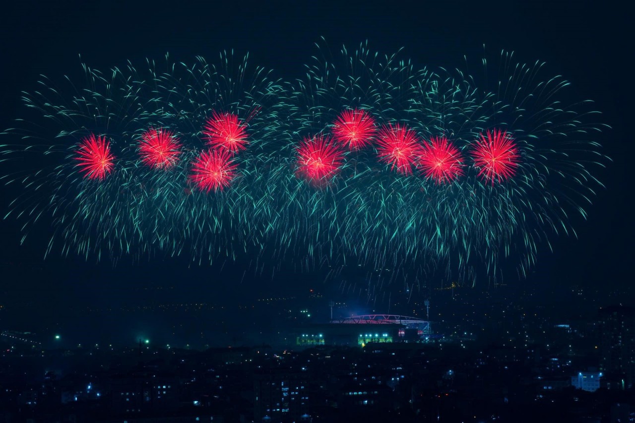 Từ Phú Quốc, Đà Nẵng, Sun Group mang cả bầu trời pháo hoa đỉnh cao ra Thủ đô