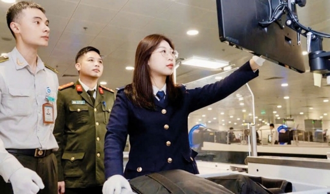 la chan thep tren tuyen dau chong buon lau ma tuy