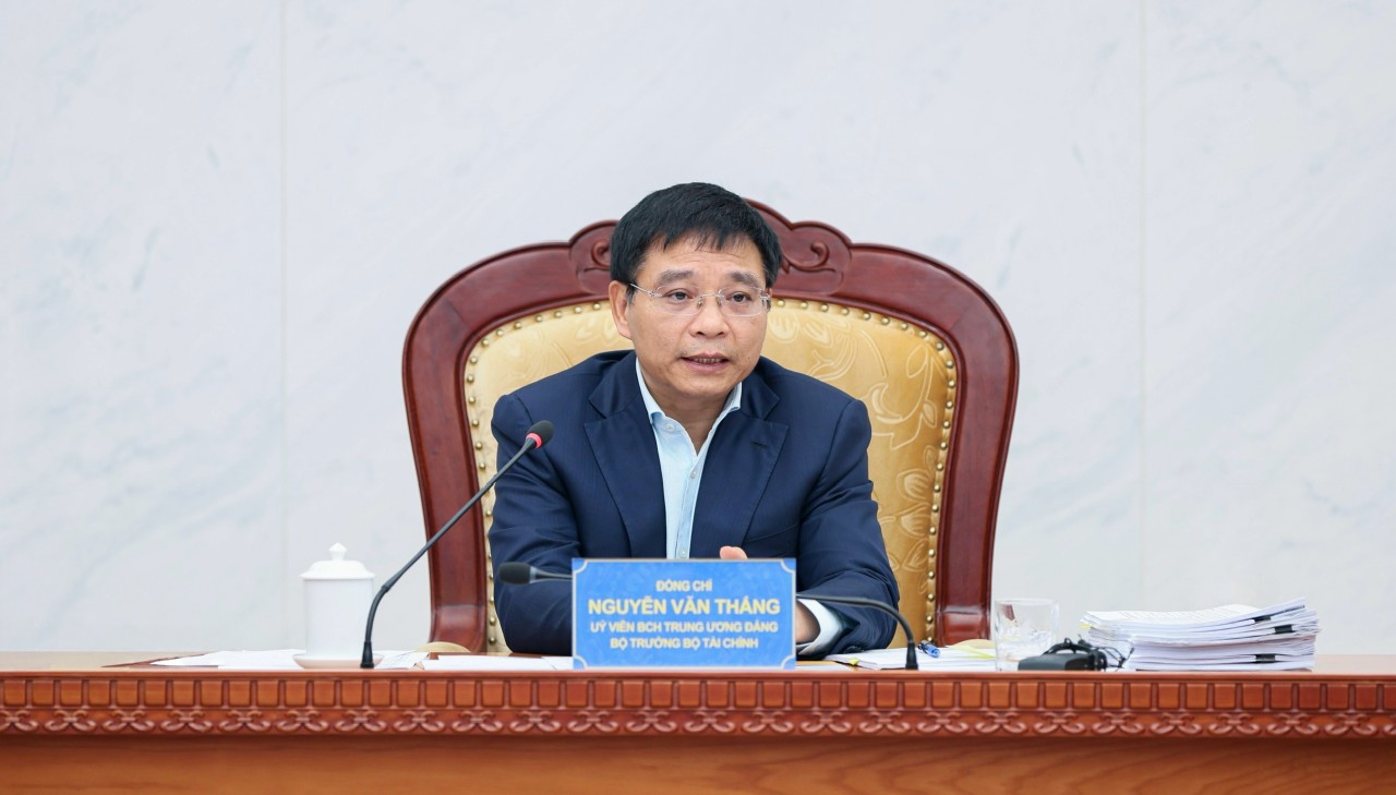 Tháng đầu năm: Thu ngân sách tăng hơn 20%, phân bổ 947,4 nghìn tỷ đồng vốn đầu tư công