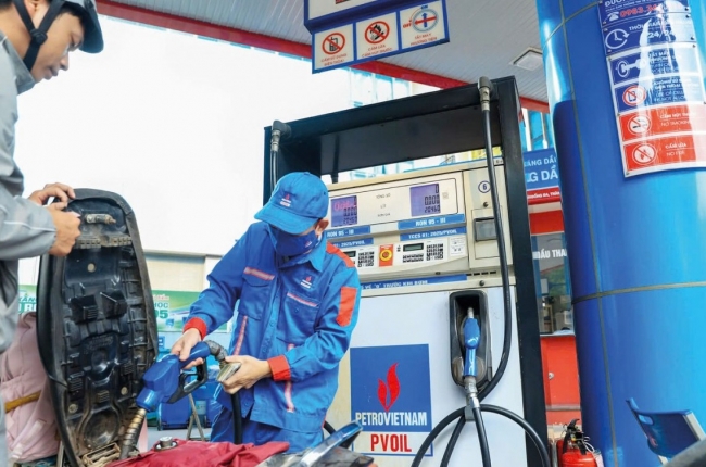 Thị trường xăng dầu "nhạy cảm" với biến động thế giới năm 2026