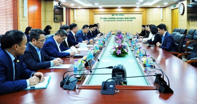 tong giam doc ftse russell no luc cua viet nam la diem nhan trong tien trinh hoi nhap thi truong chung khoan