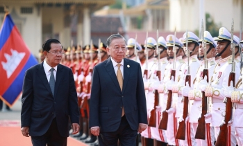 Tổng Bí thư Tô Lâm hội kiến Samdech Techo Hun Sen và thăm Hoàng Thái hậu Norodom Monineath Sihanouk