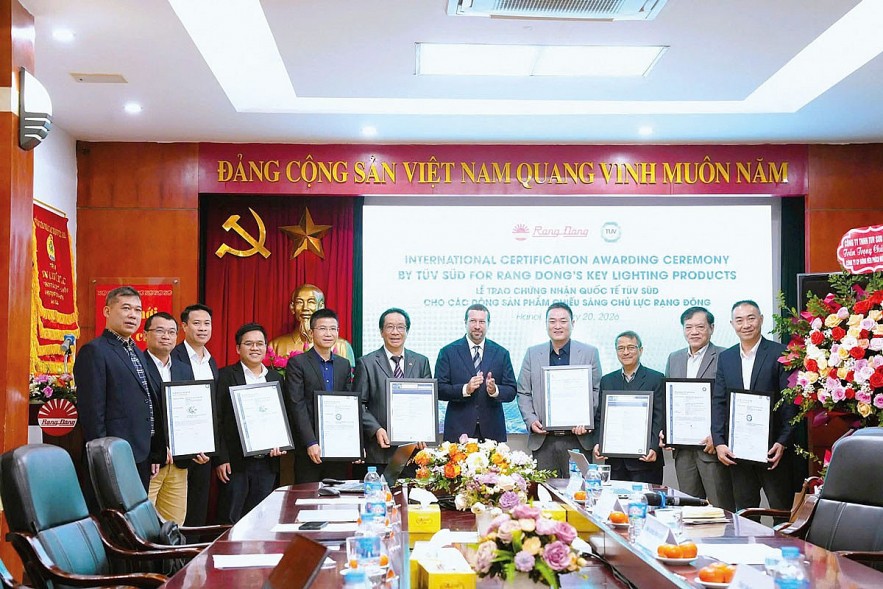 Năm 2025 nhìn từ Rạng Đông - khi năng lực thích ứng trở thành lợi thế