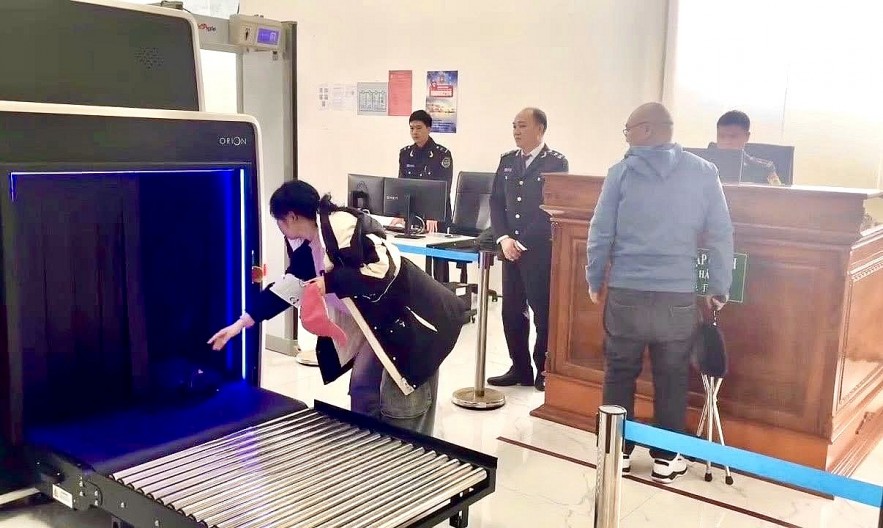 Hải quan bảo đảm xuất nhập cảnh an toàn, thông suốt tại Thác Bản Giốc đầu Xuân 2026