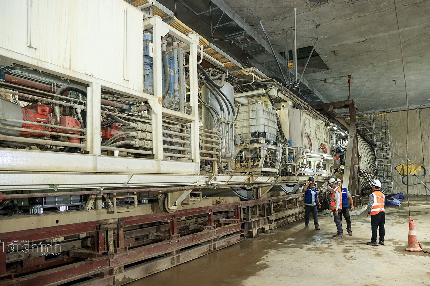 Thủ tướng kiểm tra công trình đường sắt đô thị Nhổn - ga Hà Nội Thủ tướng kiểm tra công trình đường sắt đô thị Nhổn - ga Hà Nội