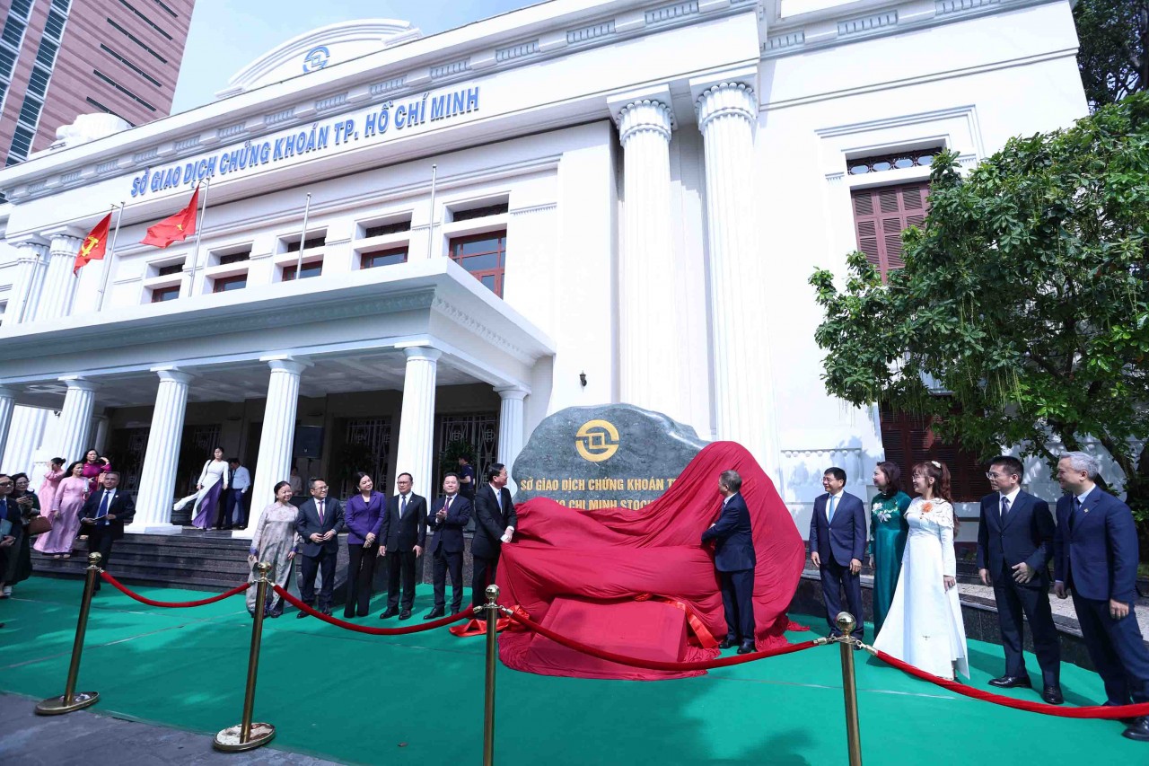 Ra mắt Linh vật biểu tượng của thị trường chứng khoán Việt Nam