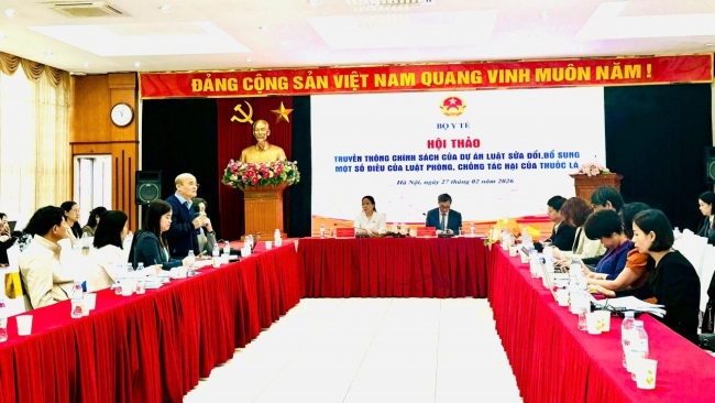 Đề xuất cấm triệt để cơ sở bán buôn, bán lẻ trưng bày thuốc lá