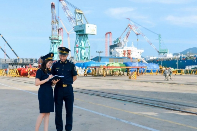 Kim ngạch xuất nhập khẩu qua Hải quan khu vực XIII vượt 761 triệu USD trong tháng 2