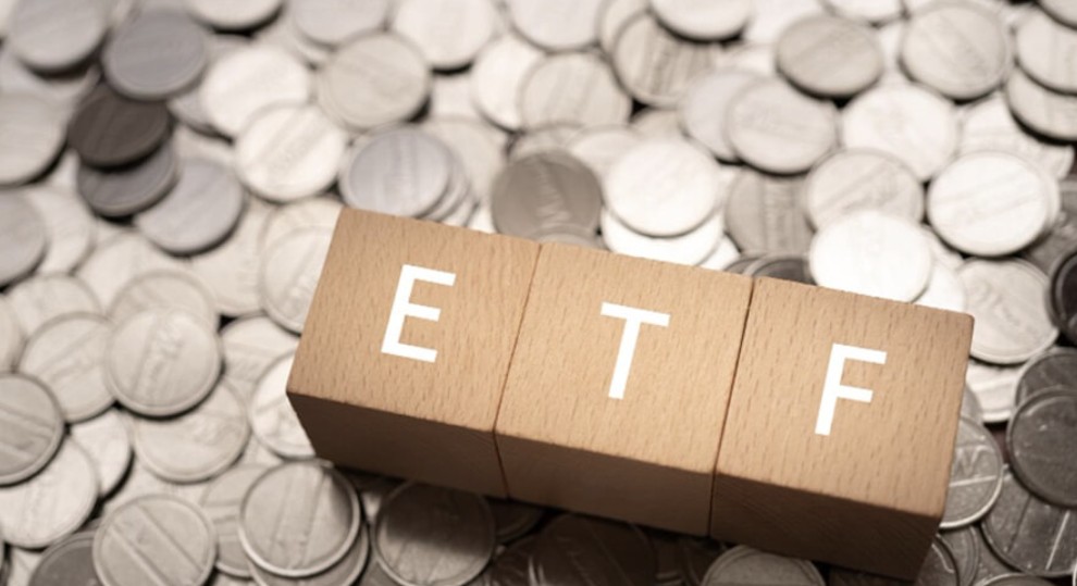 ETF vào ròng trở lại khi thị trường hướng tới kỳ cơ cấu quý I