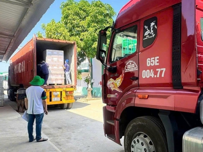 Chi phí logistics tăng trở lại, doanh nghiệp Việt xoay trục giữ nhịp xuất khẩu