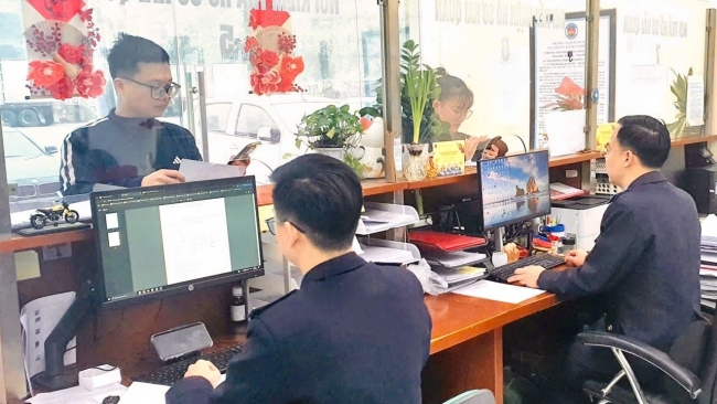 Thu ngân sách hải quan đạt hơn 70.000 tỷ đồng, tăng trưởng 2 con số