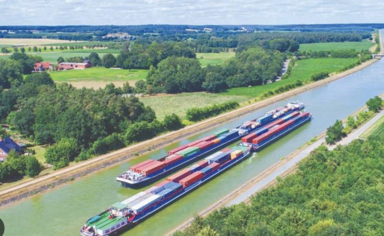 Xung đột tại Trung Đông làm gia tăng áp lực chi phí và tỷ giá tại Việt Nam