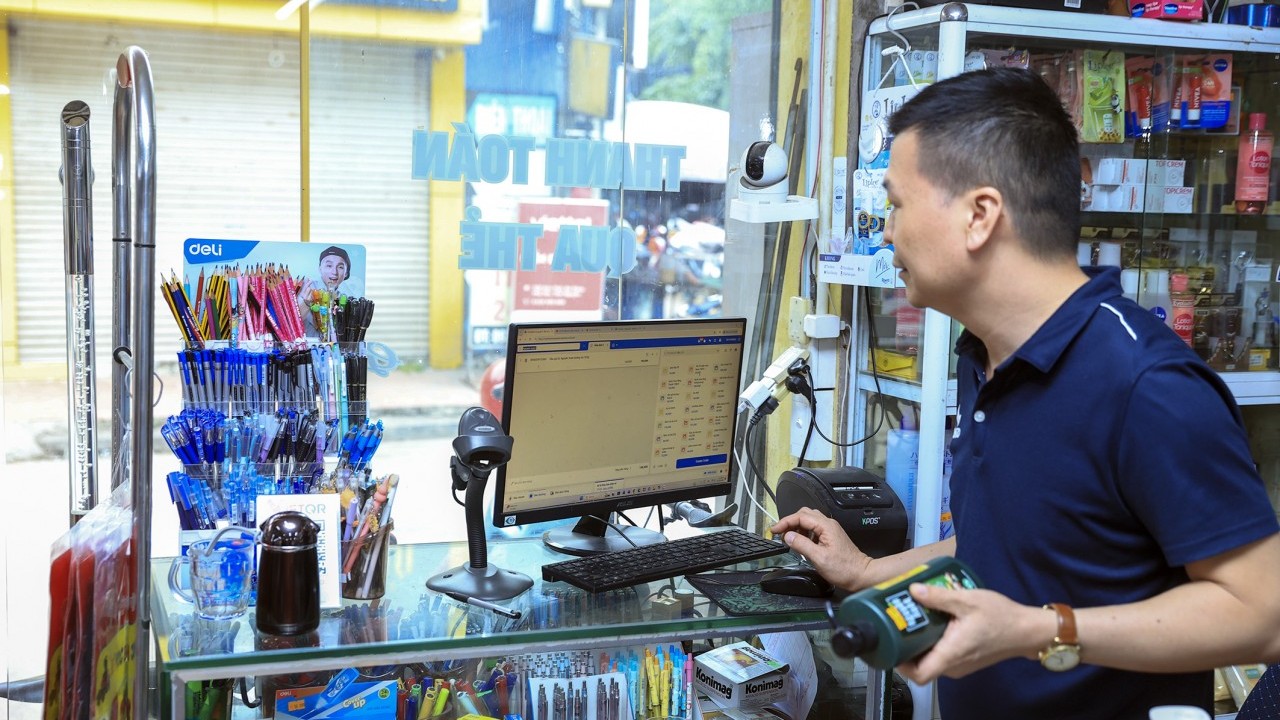 ho kinh doanh nao thuoc dien bat buoc su dung hoa don dien tu