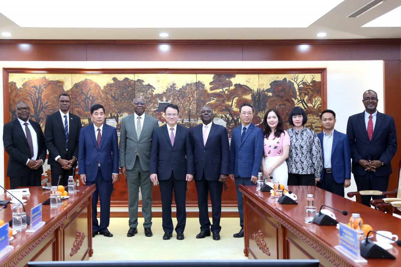 Việt Nam - Zambia: Chia sẻ kinh nghiệm cơ chế huy động và quản lý nguồn lực tài chính cho phát triển nông nghiệp