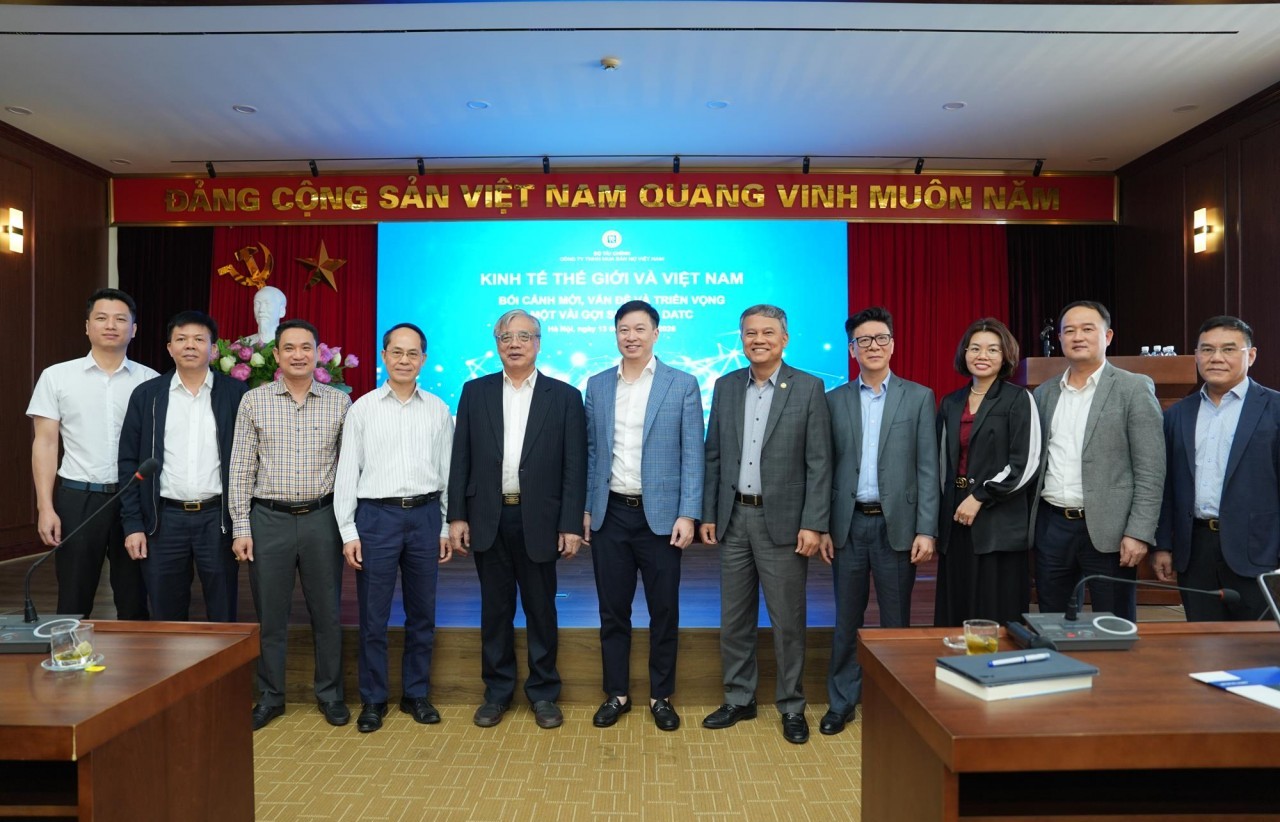 boi canh kinh te moi va chien luoc co hoi cho datc