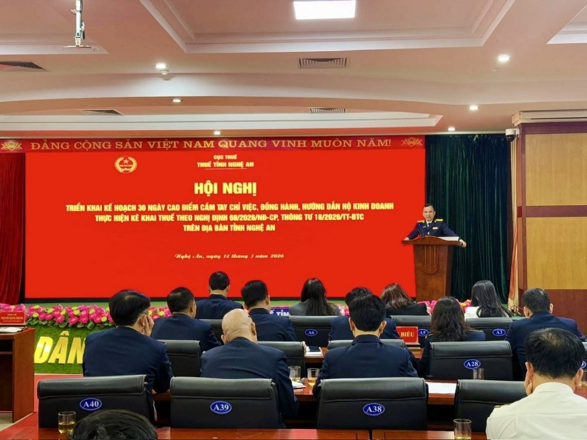Thuế tỉnh Nghệ An tiếp tục triển khai 30 ngày cao điểm hỗ trợ hộ kinh doanh kê khai, nộp thuế