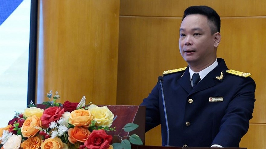 Đến tận nơi, gặp từng hộ hỗ trợ kê khai thuế năm 2025