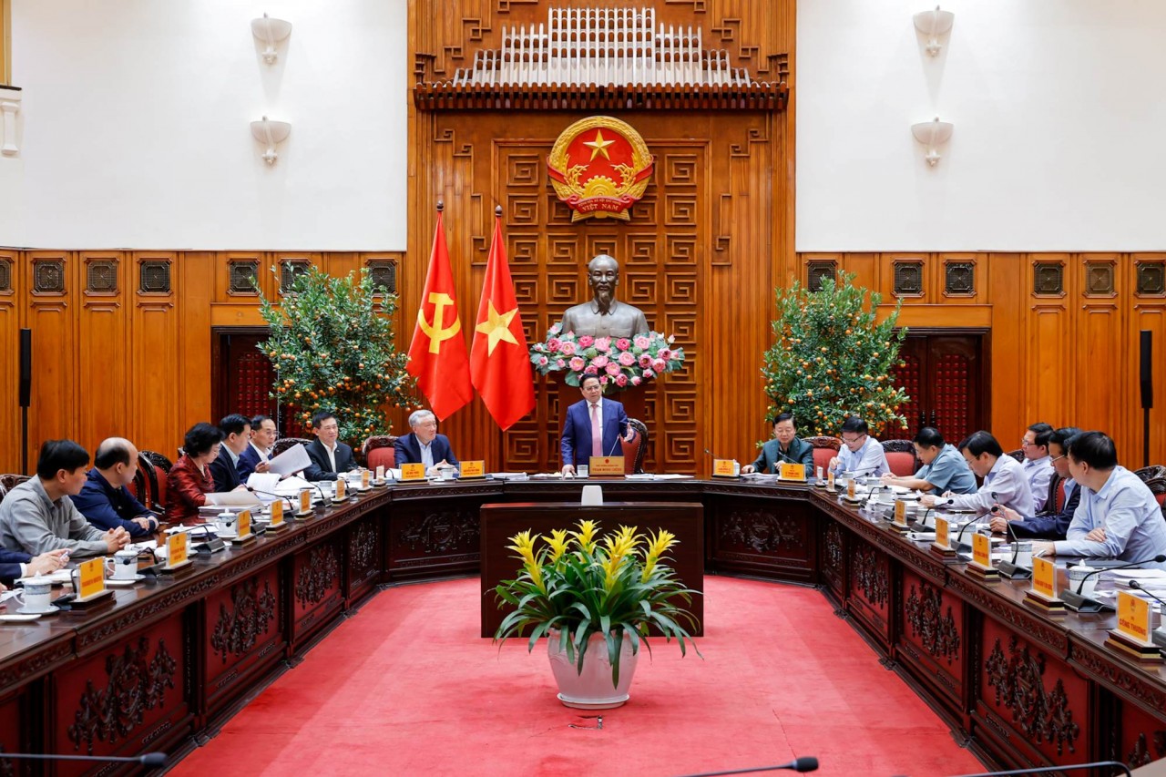 Thủ tướng yêu cầu không để thiếu xăng dầu trong mọi trường hợp Thủ tướng yêu cầu không để thiếu xăng dầu trong mọi trường hợp