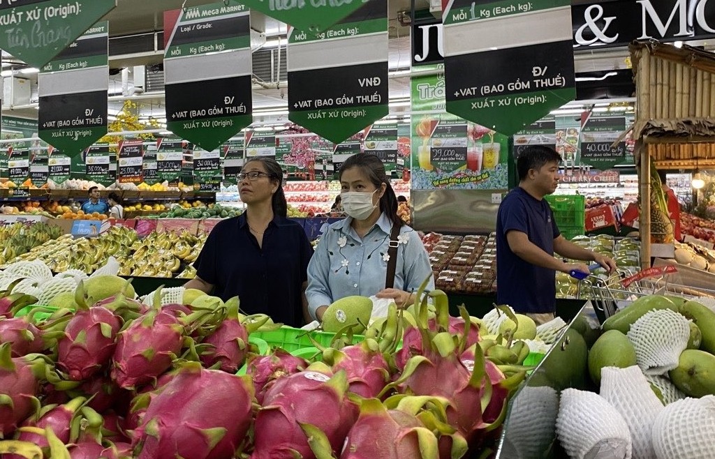 Doanh nghiệp bán lẻ chủ động “neo giá”, nỗ lực ổn định thị trường giữa áp lực chi phí