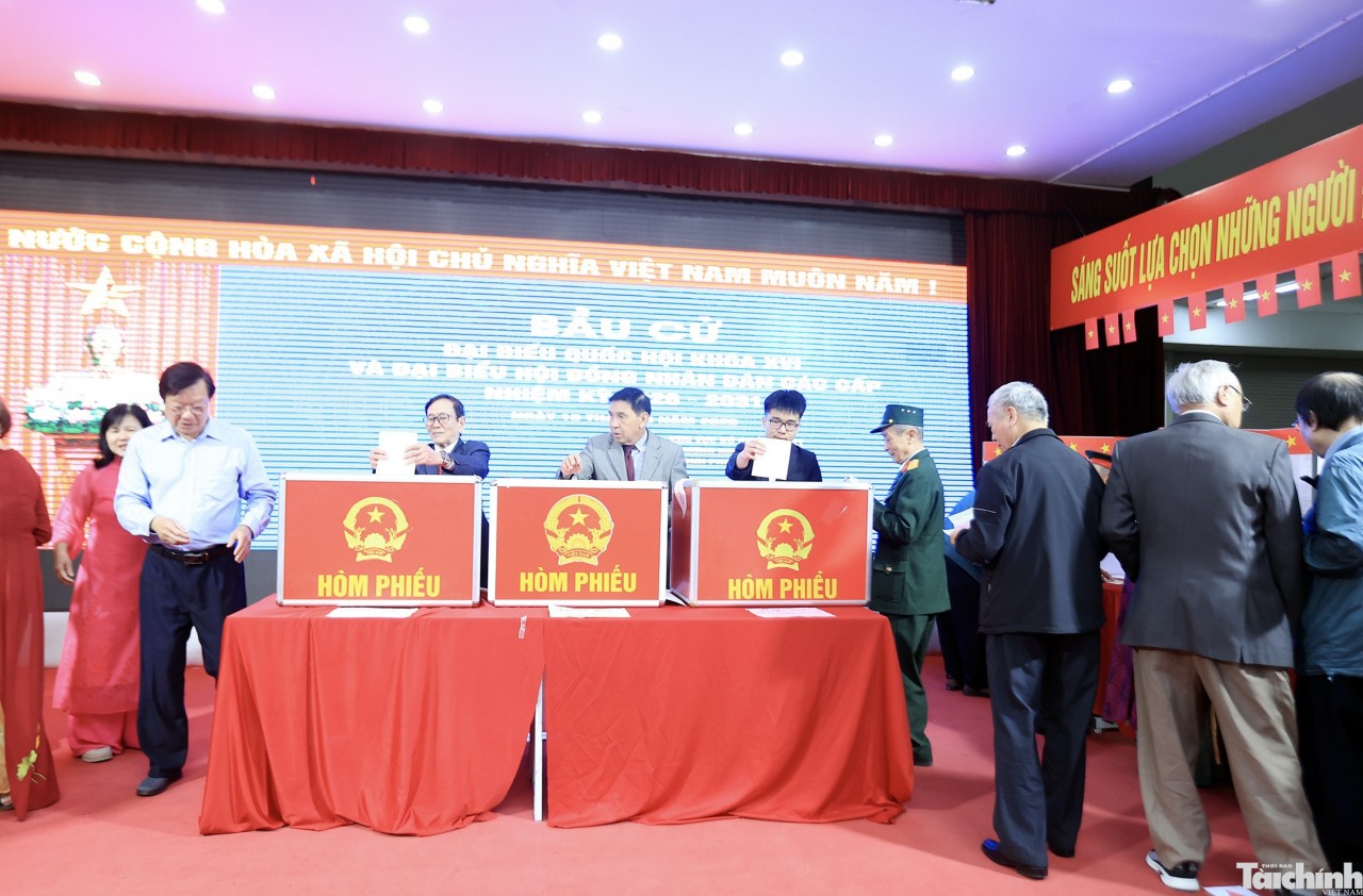 Ngày hội non sông và trọng trách trước Nhân dân