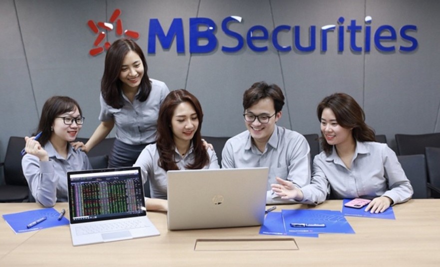 Chứng khoán MB thông báo chào bán cổ phiếu ra công chúng