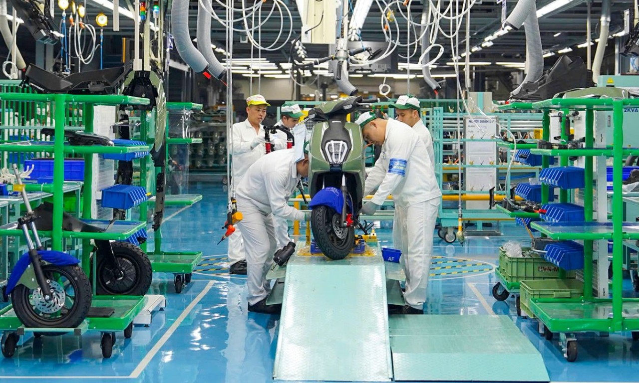 Hoàn thiện chính sách để bứt tốc ngành xe điện, đa dạng hóa năng lượng