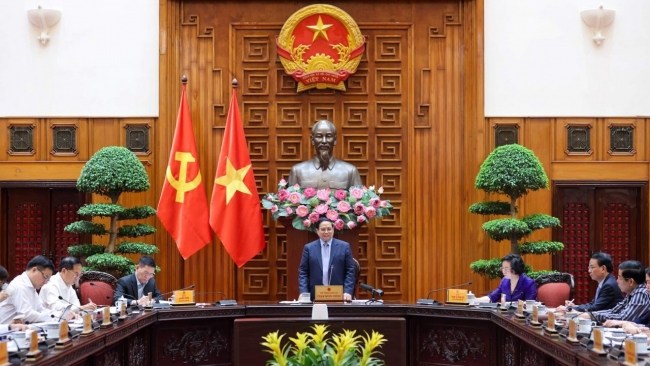 Thủ tướng kêu gọi người dân, doanh nghiệp sử dụng năng lượng tiết kiệm, hiệu quả