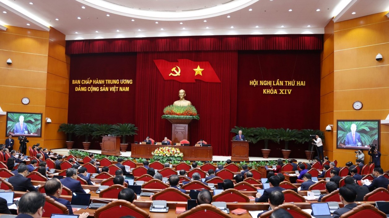 hoi nghi trung uong lan thu 2 khoa xiv xem xet thao luan va quyet dinh nhieu noi dung dac biet quan trong