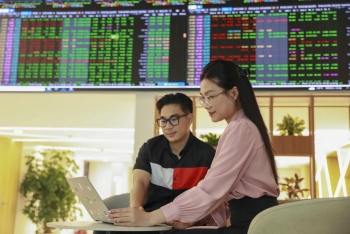 Chứng khoán ngày 24/3: VN-Index hồi phục tích cực