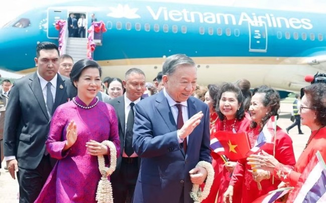 Tổng Bí thư, Chủ tịch nước Tô Lâm và Phu nhân bắt đầu thăm chính thức Vương quốc Thái Lan
