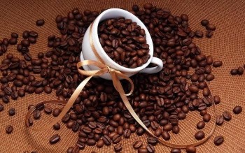 Ngày 28/5: Giá cà phê tiếp đà tăng mạnh, hồ tiêu duy trì ở mức cao